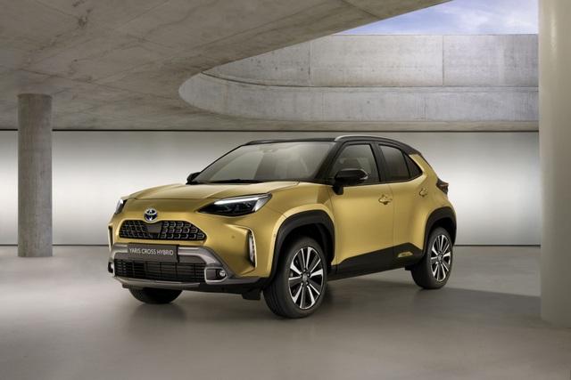 Toyota Yaris Cross Adventure 2021 chào sân, phân khúc miniSUV thêm sôi động - 17 Toyota Yaris Cross Adventure 2021 chào sân, phân khúc miniSUV thêm sôi động - 17