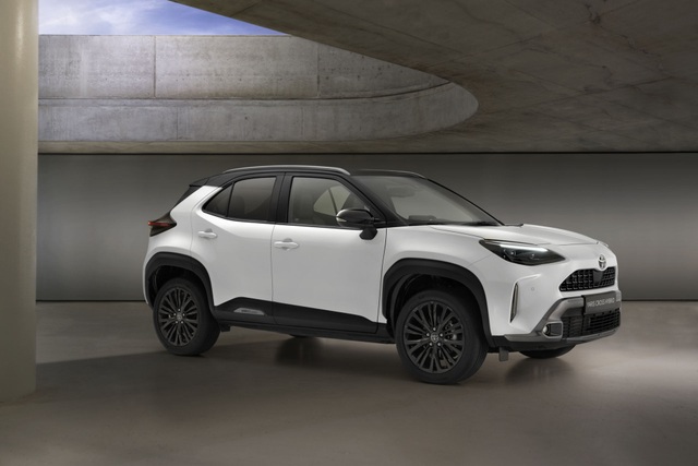 Toyota Yaris Cross Adventure 2021 chào sân, phân khúc miniSUV thêm sôi động - 7 Toyota Yaris Cross Adventure 2021 chào sân, phân khúc miniSUV thêm sôi động - 7