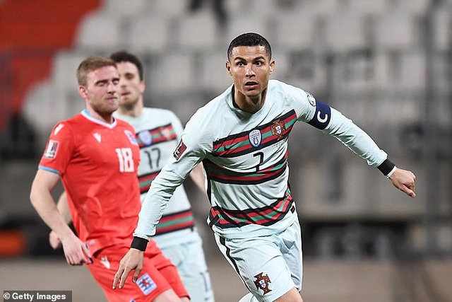 Bồ Đào Nha thăng hoa cùng C.Ronaldo, Hà Lan và Bỉ thắng hủy diệt - 5 Bồ Đào Nha thăng hoa cùng C.Ronaldo, Hà Lan và Bỉ thắng hủy diệt - 5