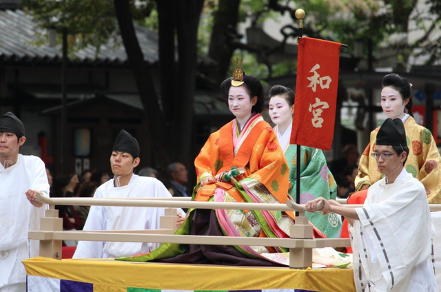 Lễ hội ngược dòng thời gian tái hiện lịch sử nghìn năm của cố đô Kyoto - 5 Lễ hội ngược dòng thời gian tái hiện lịch sử nghìn năm của cố đô Kyoto - 5