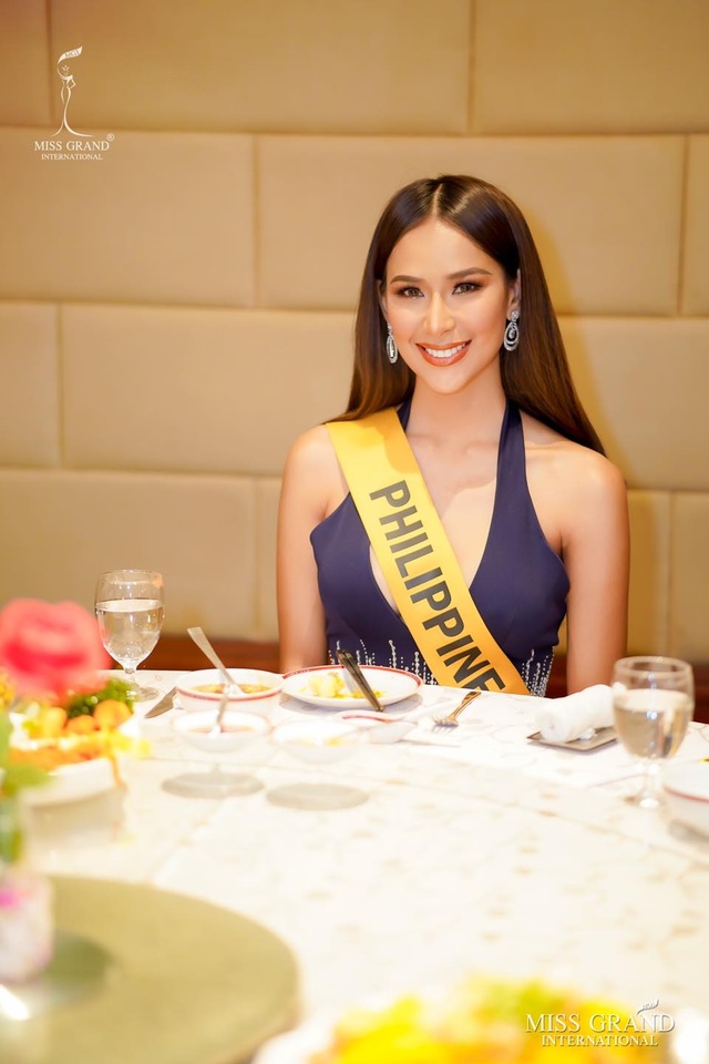 Nhan sắc gợi cảm của người đẹp hụt danh hiệu Hoa hậu Hòa bình Thế giới - 16 Nhan sắc gợi cảm của người đẹp hụt danh hiệu Hoa hậu Hòa bình Thế giới - 16