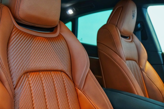 Ngắm nội thất tinh tế Ermenegildo Zegna trên chiếc Maserati Levante - 9 Ngắm nội thất tinh tế Ermenegildo Zegna trên chiếc Maserati Levante - 9