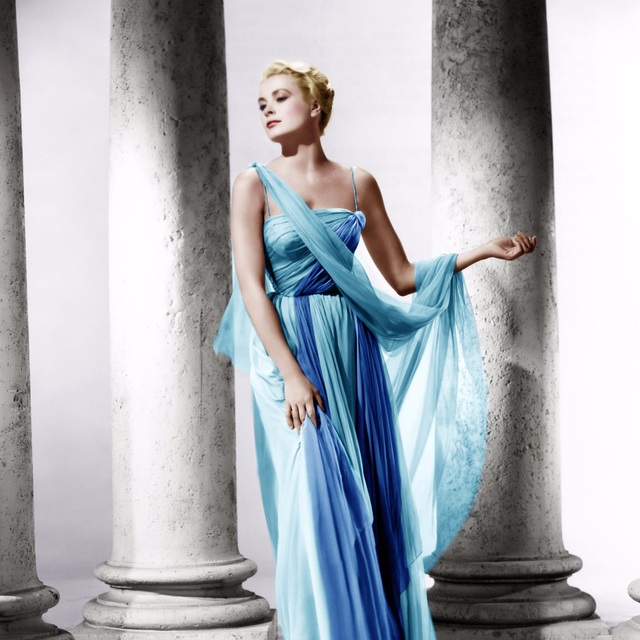 Grace Kelly: Từ đại minh tinh Hollywood tới biểu tượng thời trang - 1