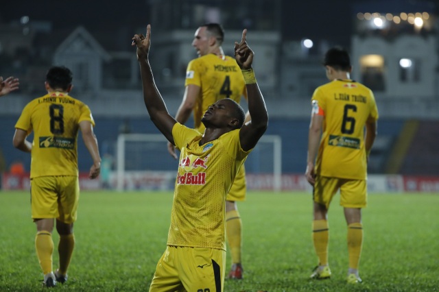 Hải Phòng 0-2 HA Gia Lai: Công Phượng im tiếng, Văn Toàn đặt dấu ấn - 4
