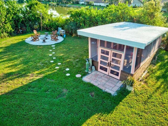 Chàng trai mua đảo biến thành thiên đường xanh sống bình yên cùng bạn gái - 6 Chàng trai mua đảo biến thành thiên đường xanh sống bình yên cùng bạn gái - 6