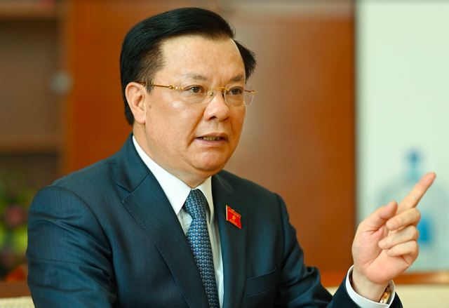 Bộ trưởng Bộ Tài chính Đinh Tiến Dũng giữ chức Bí thư Thành ủy Hà Nội - 1