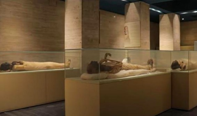 Hàng chục xác ướp hơn 3.000 tuổi diễu hành ở Ai Cập