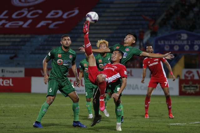 Trọng Hoàng và Vũ Minh Tuấn tỏa sáng, CLB Viettel vùi dập Sài Gòn FC - 2 Trọng Hoàng và Vũ Minh Tuấn tỏa sáng, CLB Viettel vùi dập Sài Gòn FC - 2