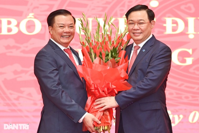 Ông Đinh Tiến Dũng phù hợp với yêu cầu lãnh đạo Hà Nội - 2 Ông Đinh Tiến Dũng phù hợp với yêu cầu lãnh đạo Hà Nội - 2