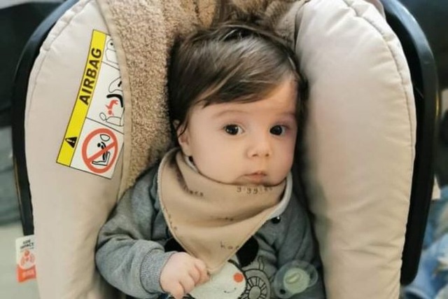 Hành động nổi điên của C.Ronaldo mang về... 1,7 tỷ đồng cứu trẻ em - 3 Hành động nổi điên của C.Ronaldo mang về... 1,7 tỷ đồng cứu trẻ em - 3