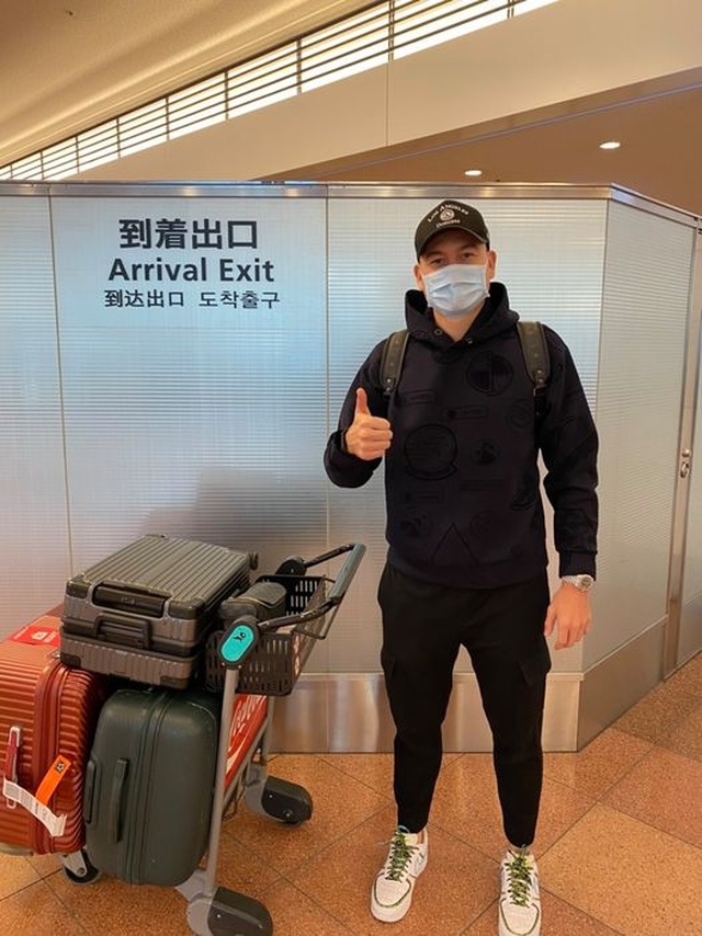 CLB Cerezo Osaka chúc mừng Văn Lâm đã đến Nhật Bản - 2 CLB Cerezo Osaka chúc mừng Văn Lâm đã đến Nhật Bản - 2
