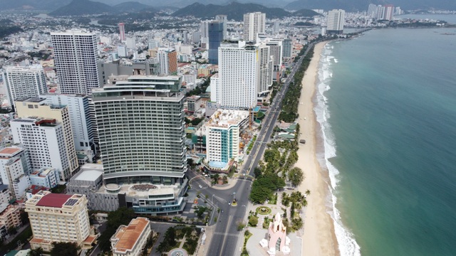Khánh Hòa: Sở Du lịch, Ngoại vụ, KHCN… bố trí không quá 2 Phó Giám đốc - 1 Khánh Hòa: Sở Du lịch, Ngoại vụ, KHCN… bố trí không quá 2 Phó Giám đốc - 1