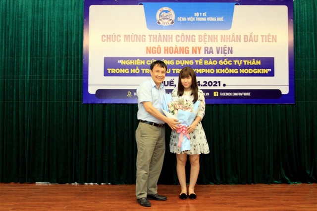 Bệnh nhân ung thư ác tính được chữa trị thành công nhờ ghép tế bào gốc