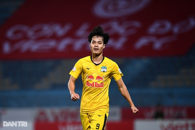Báo Hàn Quốc: Kiatisuk giúp HLV Park Hang Seo giải bài toán khó - 2 Báo Hàn Quốc: Kiatisuk giúp HLV Park Hang Seo giải bài toán khó - 2
