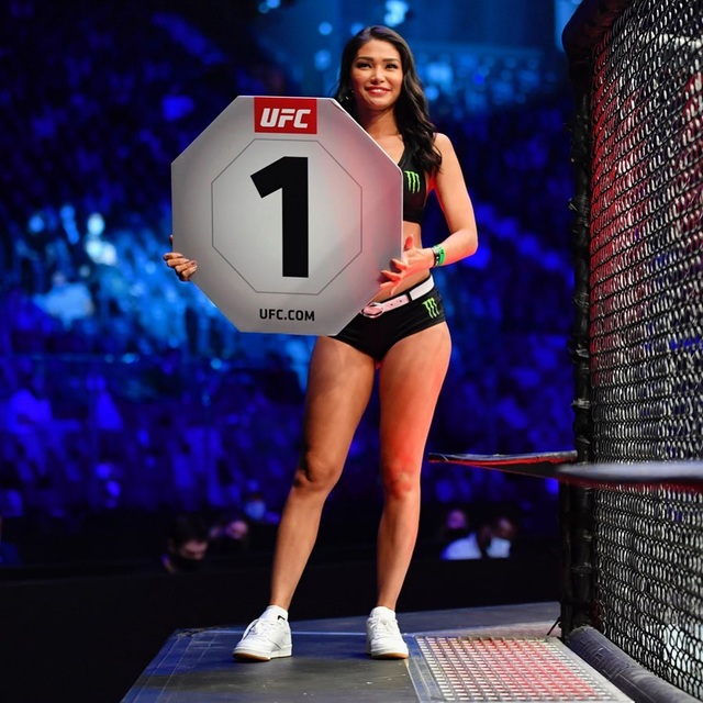 Red Dela Cruz, mỹ nhân đẹp từng centimet của UFC - 1 Red Dela Cruz, mỹ nhân đẹp từng centimet của UFC - 1