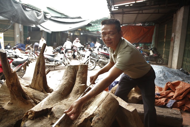 Ghé chợ củi khô xem người bán kiếm trăm triệu đồng mỗi năm - 4 Ghé chợ củi khô xem người bán kiếm trăm triệu đồng mỗi năm - 4