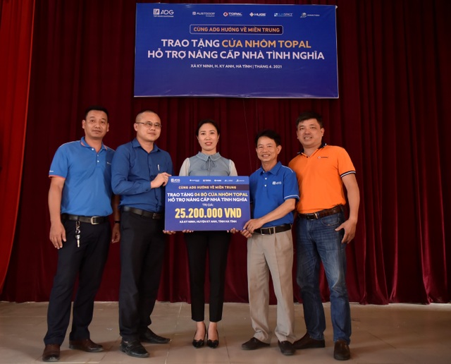 Tập đoàn Austdoor tặng cửa nhôm cho nhà tình nghĩa tại Hà Tĩnh - 2 Tập đoàn Austdoor tặng cửa nhôm cho nhà tình nghĩa tại Hà Tĩnh - 2