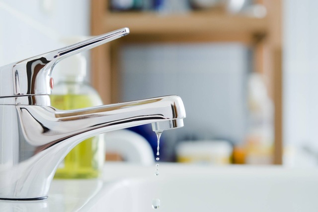 Bỏ ra bạc triệu mua máy rửa bát, người dùng ngao ngán với vệt loang bất trị - 5 Bỏ ra bạc triệu mua máy rửa bát, người dùng ngao ngán với vệt loang bất trị - 5