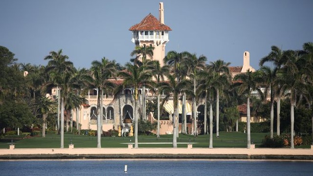 Bức ảnh tiết lộ đại bản doanh mới của ông Trump ở Florida - 2 Bức ảnh tiết lộ đại bản doanh mới của ông Trump ở Florida - 2