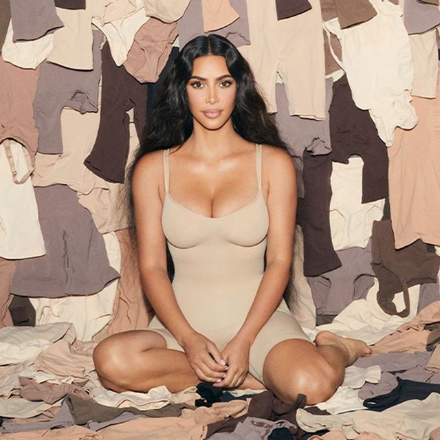 Tiết lộ gây choáng về khối tài sản khủng của Kim Kardashian - 6 Tiết lộ gây choáng về khối tài sản khủng của Kim Kardashian - 6