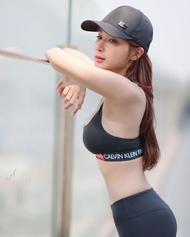 Hot girl Thái Lan lai 4 dòng máu được khen đẹp tựa thiên thần - 13 Hot girl Thái Lan lai 4 dòng máu được khen đẹp tựa thiên thần - 13