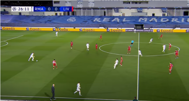 Real Madrid hủy diệt Liverpool: Quái kiệt Zidane điểm huyệt Klopp - 1