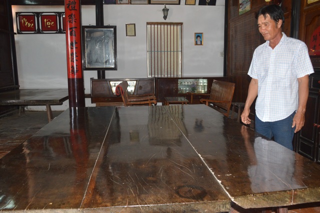 Căn nhà gỗ quý trăm năm tuổi độc nhất vô nhị ở xứ biển Vĩnh Châu - 10 Căn nhà gỗ quý trăm năm tuổi độc nhất vô nhị ở xứ biển Vĩnh Châu - 10