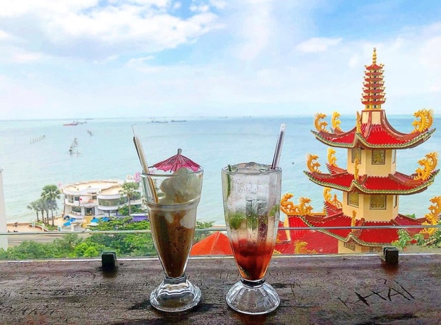 3 quán cà phê view biển ở Vũng Tàu, vừa ngắm hoàng hôn vừa nghe sóng vỗ - 4 3 quán cà phê view biển ở Vũng Tàu, vừa ngắm hoàng hôn vừa nghe sóng vỗ - 4