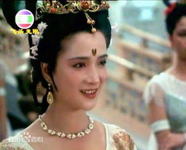 Ngày ấy và bây giờ của dàn mỹ nhân càng ngắm, càng mê trong Tây Du Ký - 17 Ngày ấy và bây giờ của dàn mỹ nhân càng ngắm, càng mê trong Tây Du Ký - 17