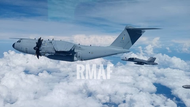 Tàu sân bay Mỹ diễn tập với tiêm kích Su-30 Malaysia trên Biển Đông - 7 Tàu sân bay Mỹ diễn tập với tiêm kích Su-30 Malaysia trên Biển Đông - 7