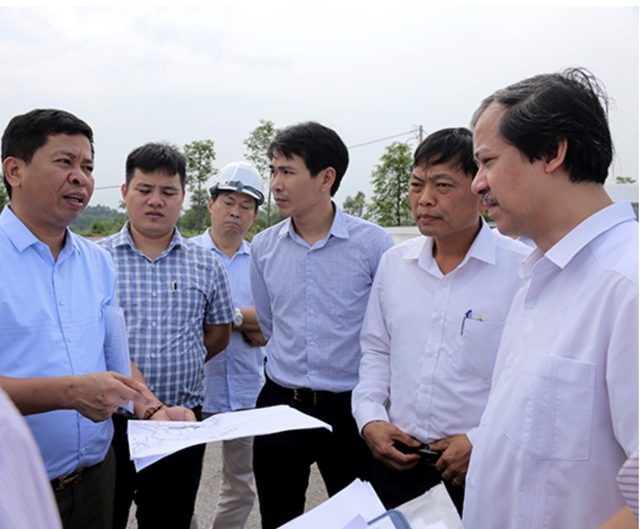 Một vài dấu ấn của tân Bộ trưởng GD-ĐT Nguyễn Kim Sơn tại ĐH Quốc gia HN - 4