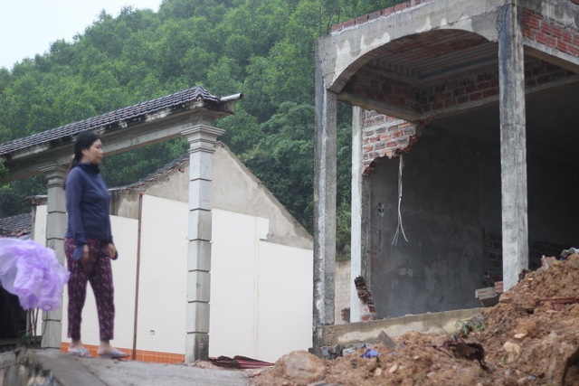 Quảng Bình: Khẩn trương tái định cư cho người dân vùng sạt lở - 2 Quảng Bình: Khẩn trương tái định cư cho người dân vùng sạt lở - 2