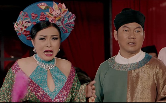 Phương Thanh tiết lộ phải độn ngực phì nhiêu để vào vai Tú Bà - 9 Phương Thanh tiết lộ phải độn ngực phì nhiêu để vào vai Tú Bà - 9
