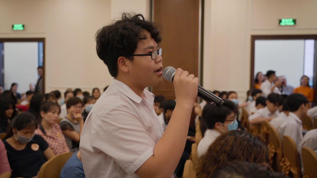 Chọn trường cấp 3 cho con: Chuyên gia điểm sai lầm thường gặp của cha mẹ - 4 Chọn trường cấp 3 cho con: Chuyên gia điểm sai lầm thường gặp của cha mẹ - 4