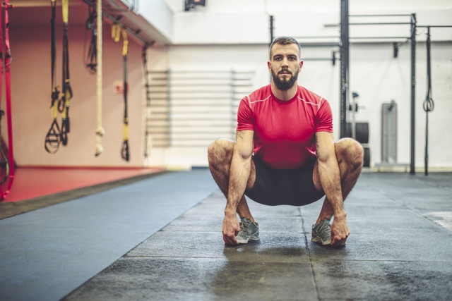 Người đàn ông tử vong vì bị phạt squat 300 lần - 1 Người đàn ông tử vong vì bị phạt squat 300 lần - 1