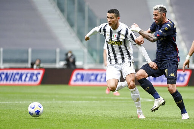 C.Ronaldo bỏ lỡ không tưởng, Juventus vẫn giành chiến thắng tưng bừng - 1