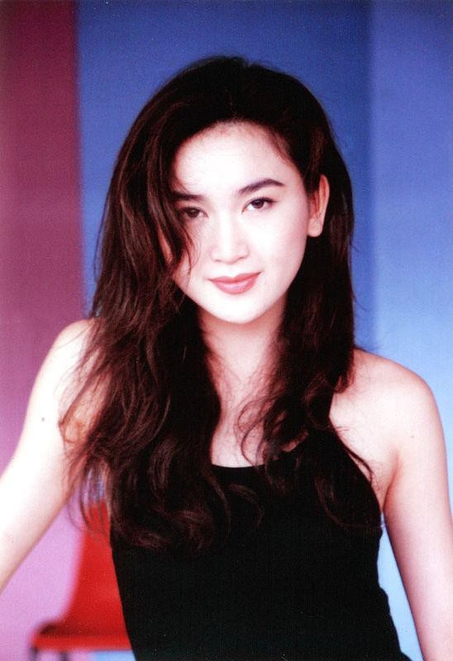 Phan Kim Liên Ôn Bích Hà khoe dáng nuột nà với áo tắm ở tuổi 55 - 3 Phan Kim Liên Ôn Bích Hà khoe dáng nuột nà với áo tắm ở tuổi 55 - 3