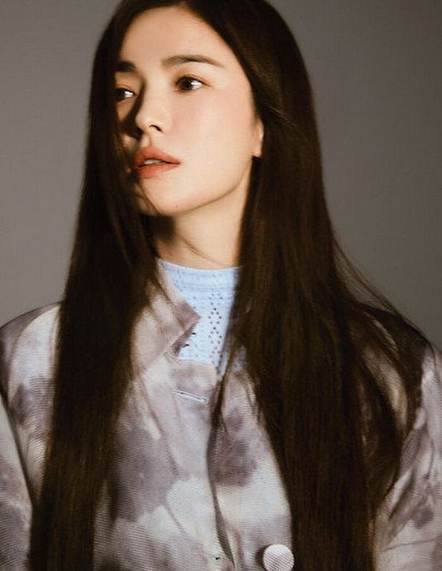 Song Hye Kyo đốn tim người hâm mộ với ảnh chụp trộm - 6 Song Hye Kyo đốn tim người hâm mộ với ảnh chụp trộm - 6