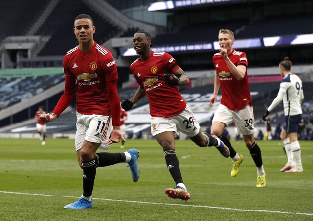 Man Utd đè bẹp Tottenham: Solskjaer cao tay hơn Mourinho - 3 Man Utd đè bẹp Tottenham: Solskjaer cao tay hơn Mourinho - 3