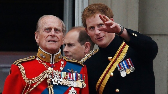 Hoàng tử Harry về Anh chịu tang ông nội, Meghan không đi cùng - 1 Hoàng tử Harry về Anh chịu tang ông nội, Meghan không đi cùng - 1