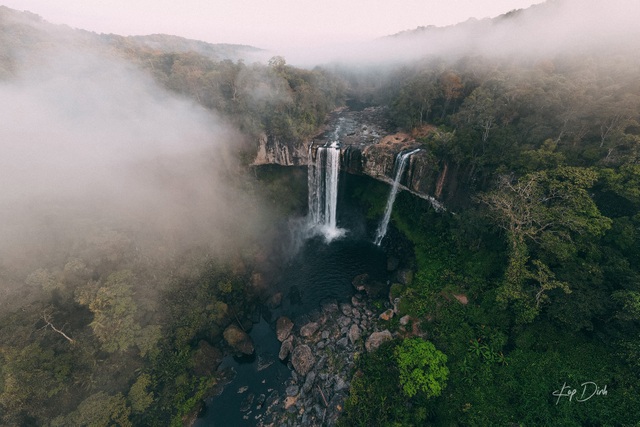 Explore K50 waterfall in Gia Lai, a summer destination not everyone knows - 1