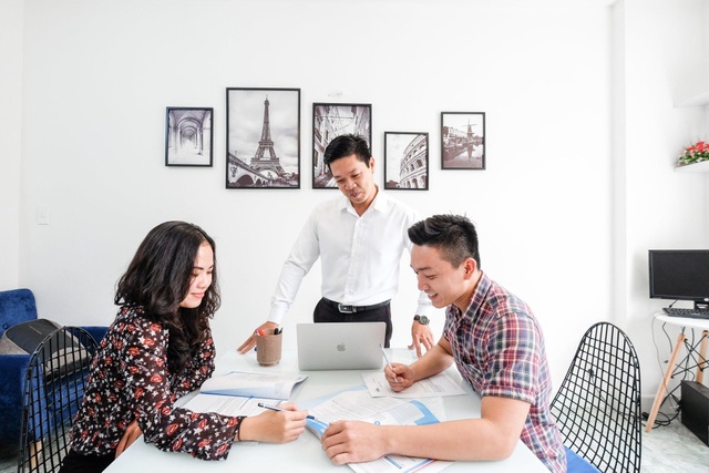 Vietop ra mắt khóa học IELTS chỉ 10 buổi tăng 1.0 band điểm cho kỹ năng Speaking và Writing - 1 Vietop ra mắt khóa học IELTS chỉ 10 buổi tăng 1.0 band điểm cho kỹ năng Speaking và Writing - 1