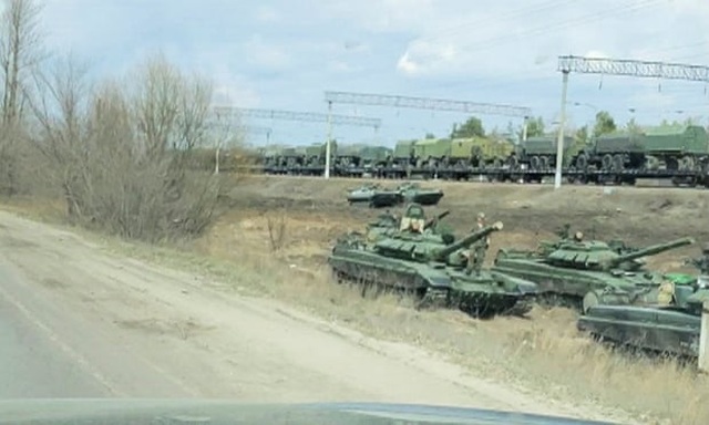 Giải mã nghi vấn Nga dồn dập đưa quân tới sát biên giới Ukraine - 1 Giải mã nghi vấn Nga dồn dập đưa quân tới sát biên giới Ukraine - 1
