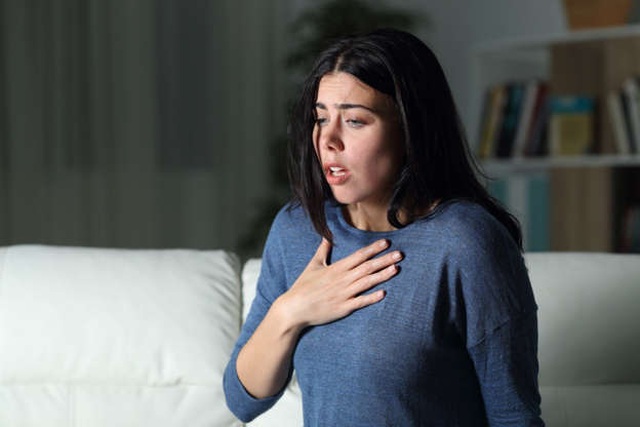 Những dấu hiệu cảnh báo bị ung thư phổi - 1 Những dấu hiệu cảnh báo bị ung thư phổi - 1