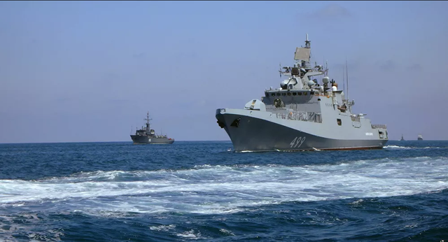 Nga - Mỹ ồ ạt điều tàu chiến, Ukraine có nguy cơ thành thùng thuốc súng - 1 Nga - Mỹ ồ ạt điều tàu chiến, Ukraine có nguy cơ thành thùng thuốc súng - 1