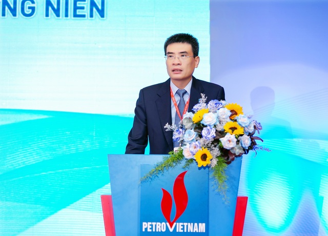ĐHĐCĐ năm 2021 PV GAS: Thông qua 19 tờ trình, chia cổ tức 30% - 1