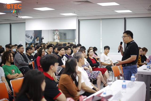 BTEC FPT mở rộng cơ hội việc làm cho SV ngay tại sân nhà - 1 BTEC FPT mở rộng cơ hội việc làm cho SV ngay tại sân nhà - 1