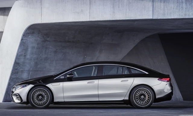 Xe chạy điện hạng sang Mercedes-Benz EQS trình làng với thiết kế ấn tượng - 5 Xe chạy điện hạng sang Mercedes-Benz EQS trình làng với thiết kế ấn tượng - 5