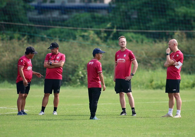 Thủ môn Bùi Tiến Dũng sẵn sàng cho ngày tái xuất V-League - 6