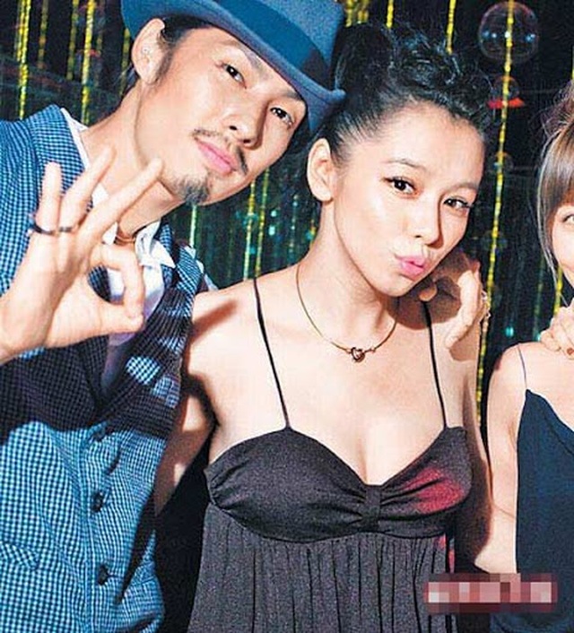 Từ Nhược Tuyên: Từ nữ hoàng ảnh nóng tới vợ hai của đại gia giàu có - 7 Từ Nhược Tuyên: Từ nữ hoàng ảnh nóng tới vợ hai của đại gia giàu có - 7